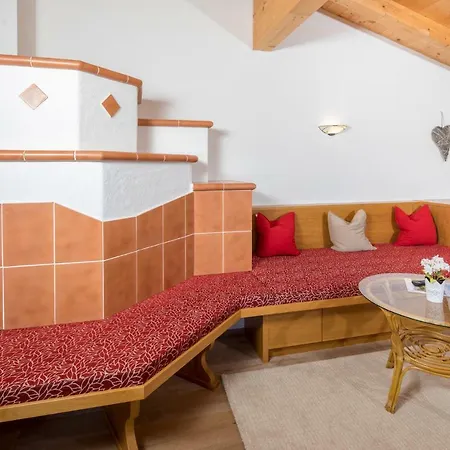 Rossmoos Apartmán *